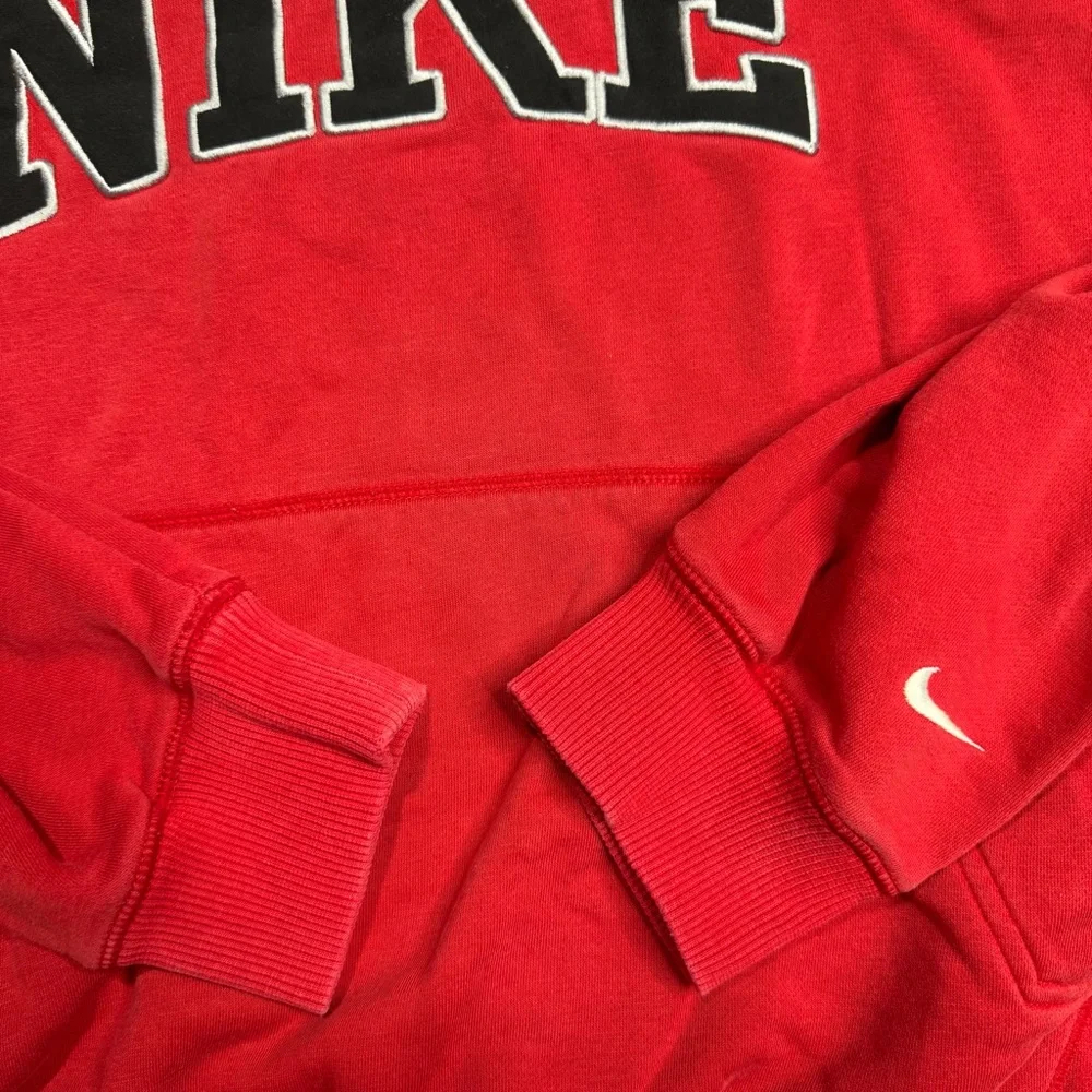 Nike vintage pullover